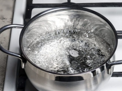 Can boiling water make it drinkable?