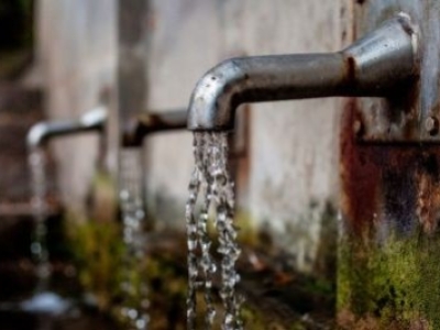 D'où provient l'eau du robinet à Paris ?